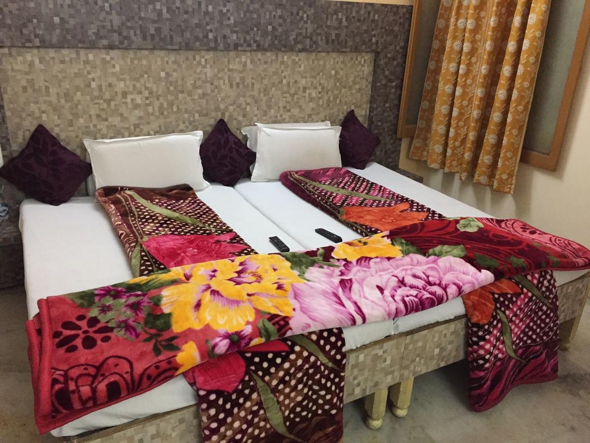 Hotel Sagar Palace Udaipur Buitenkant foto